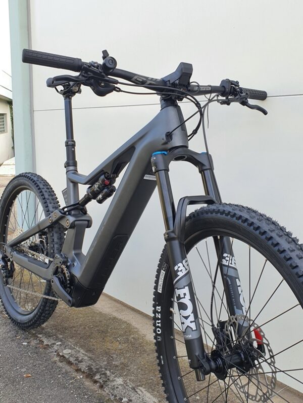 FLYER UPROC X 6.10 - CARBON - immagine 4